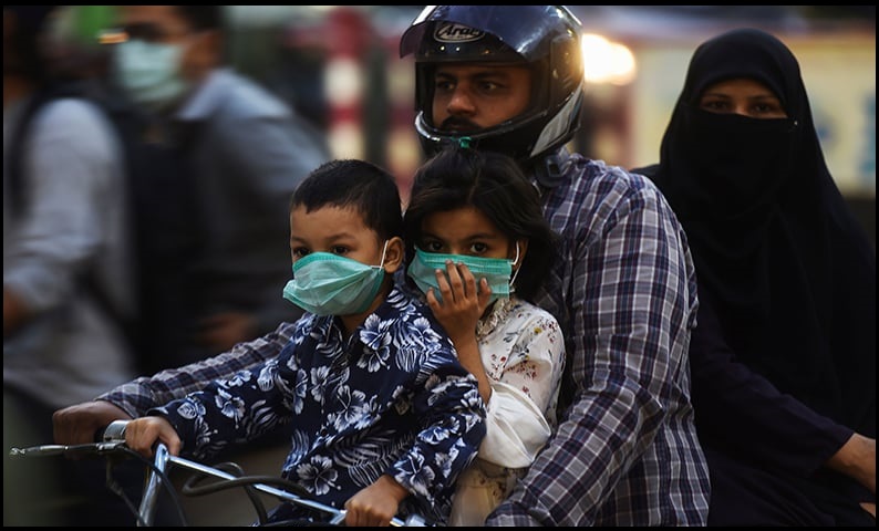 Rich results on Google SERP when searching for 'Covid-19 Deaths in Pakistan'