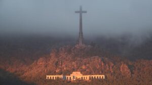 Rich results on Google SERP when searching for 'Spanish Civil War'