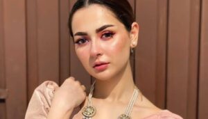 Hania Aamir reacts to criticism