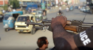 Rich result son google SERP when searching for 'Karachi crime'