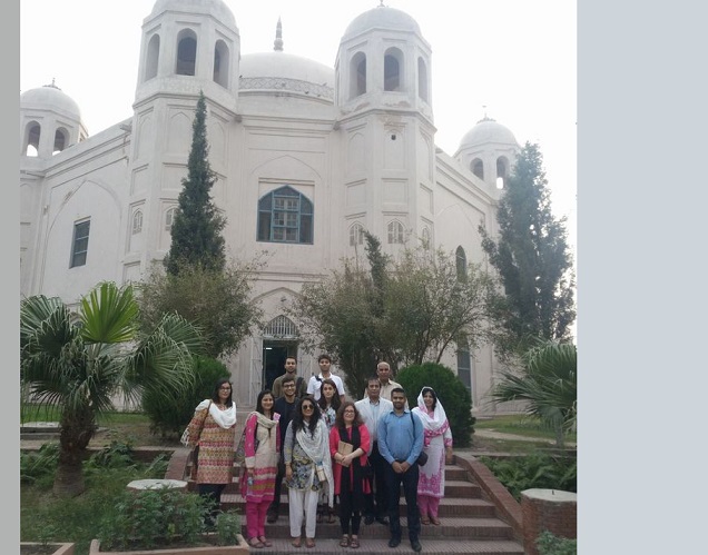 Rich result son google SERP when searching for 'Punjab'