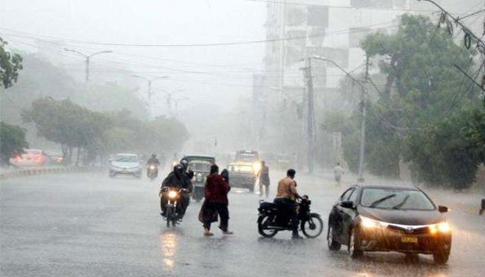 Rich result son google SERP when searching for 'Rain karachi'