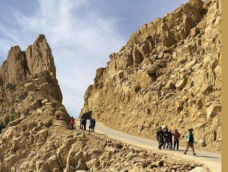 Rich result son google SERP when searching for 'Gorakh khawal-Luk'