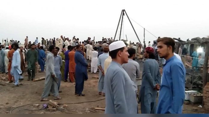 Rich result son google SERP when searching for 'Lakhra coal miners'