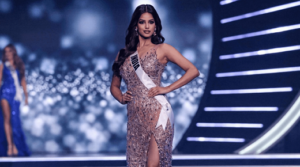 Rich result son google SERP when searching for 'Harnaaz Sandhu'