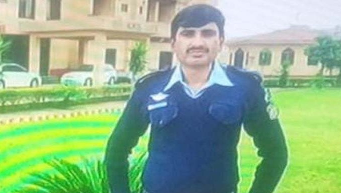 Rich result son google SERP when searching for 'Zahoor isb police'