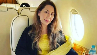 Rich result son google SERP when searching for 'Farah Khan'