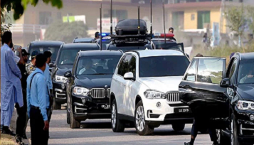 Rich result son google SERP when searching for 'Official vehicles'