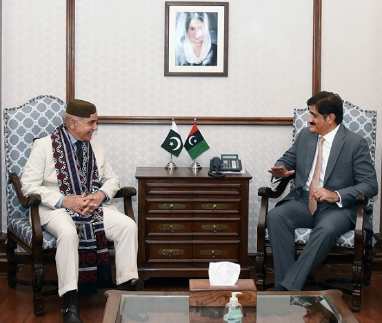 Rich result son google SERP when searching for 'Shehbaz - Murad meet'