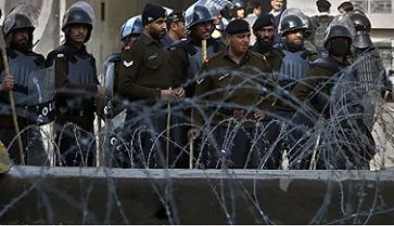 Rich results on google SERP when searching for 'PTI long march'