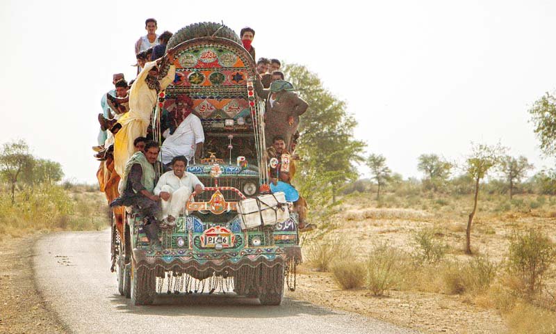 Rich result son google SERP when searching for 'Thar - Chachro'