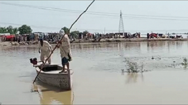 Rich results on google SERP when searching for ‘Boat’