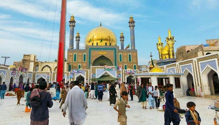 Lal Shahbaz Dargah