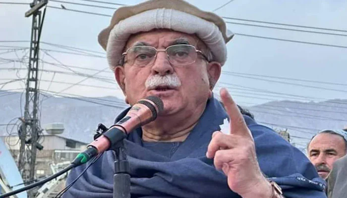 Mehmood Khan Achakzai