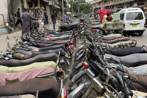 KMC Parking Made Free for Public Across Karachi